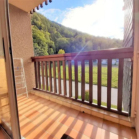 T2 A Avec Balcon, Parking, Et Casier A Skis - Fr-1-457-269 Lägenhet *