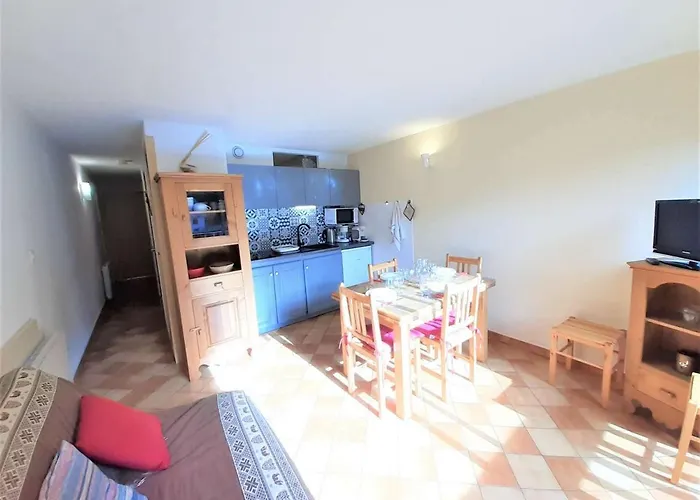 T2 à Avec Balcon, Parking, Et Casier à Skis - Fr-1-457-269 * Saint-Lary-Soulan